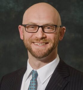 lars gwartney headshot